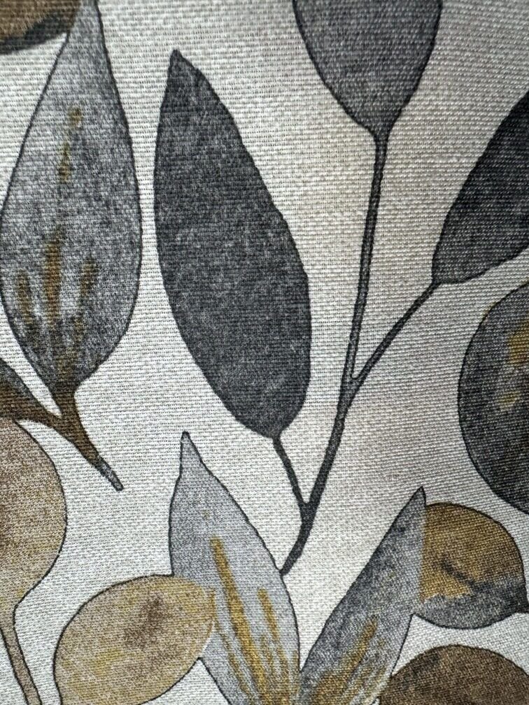 Loneta Cortina Estampado Versalles Hoja Gris - Imagen 3