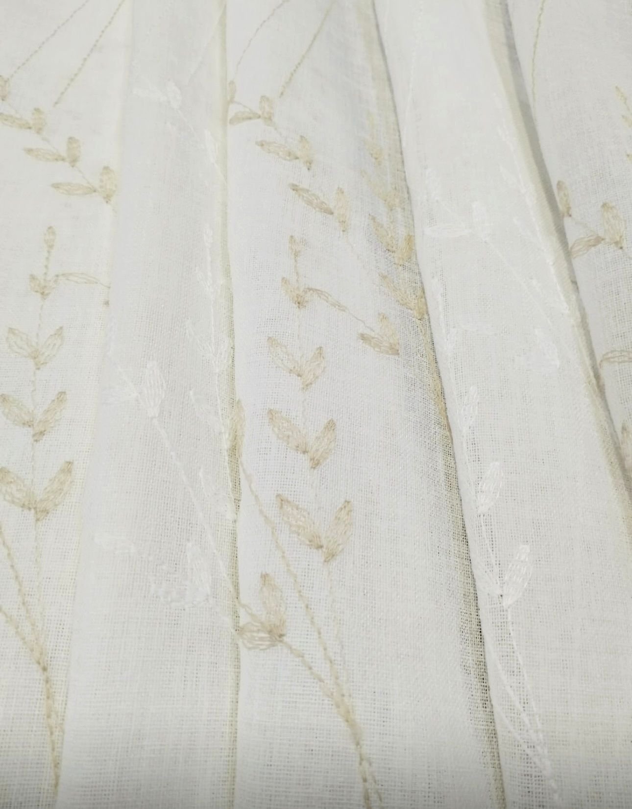 Visillo Melody Blanco y Flores Tostadas - Imagen 6