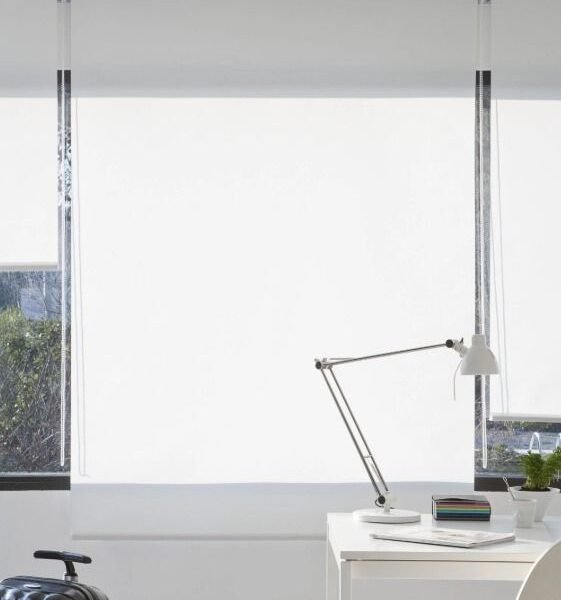 Estor Enrollable Liso Plain en 175cm Crudo