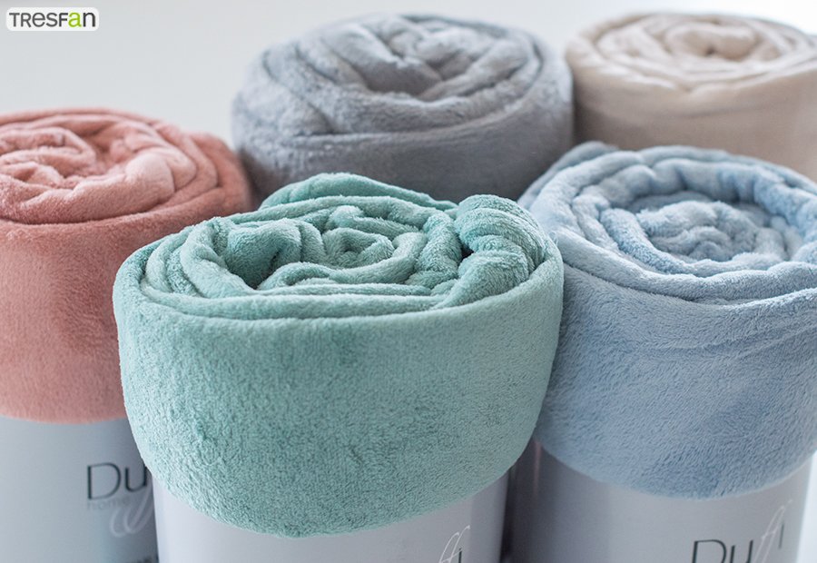 Manta Plaid Coralina Rosa Palo - Imagen 4